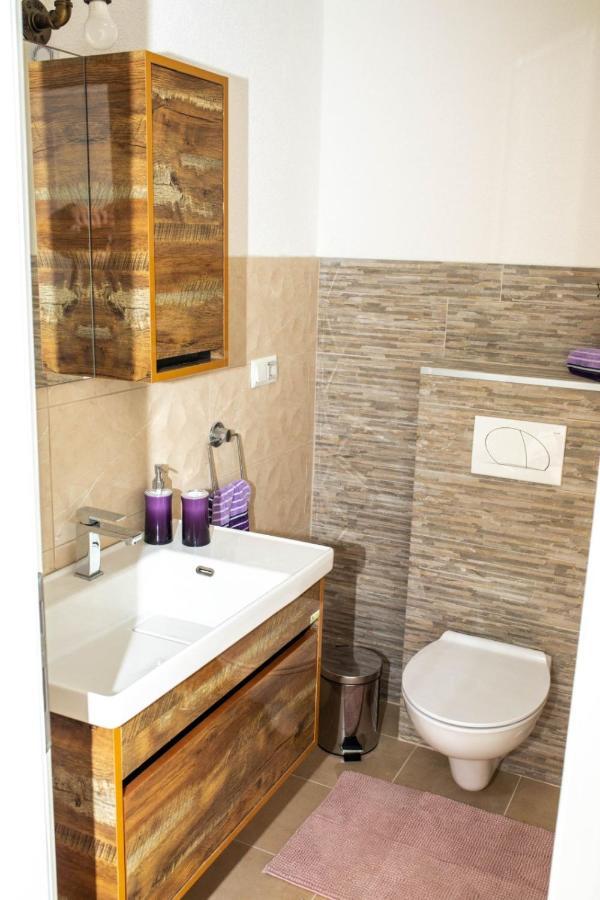 Apartman Uno ไยเซ ภายนอก รูปภาพ